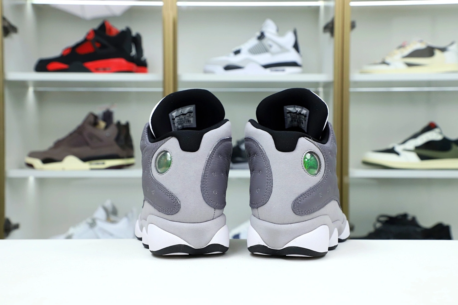 AIR 13 GREY' JORDAN 'ATMOSPHERE RETRO -414571-016 1123